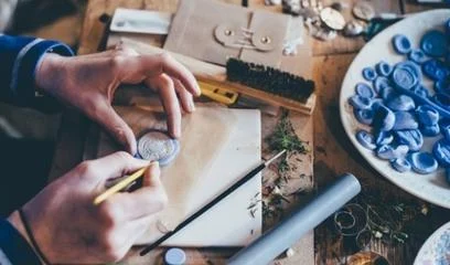 Facturer de la TVA quand on est artisan : les 5 choses à savoir