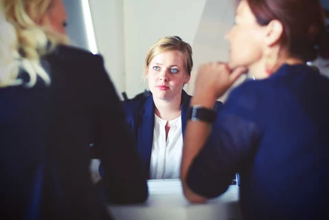 Assistance juridique : à quoi sert-elle et comment y souscrire ?