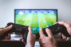 Comment devenir testeur de jeux vidéo : guide 2025