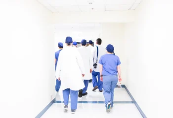 Exercer une profession libérale : le guide 2025