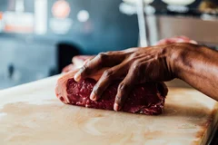 Comment devenir boucher indépendant ?