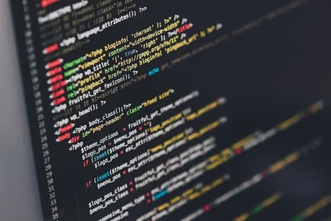 Devenir développeur web : toutes les clés pour 2025