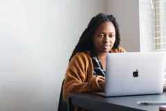 Métier en freelance : quels sont les incontournables en 2025 ?