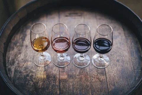 Ouvrir un bar à vin en France : comment faire ?