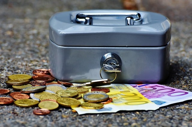Image fiches-pratiques/comparaison-statuts/sarl-vs-sas-charges-remuneration-dividendes/