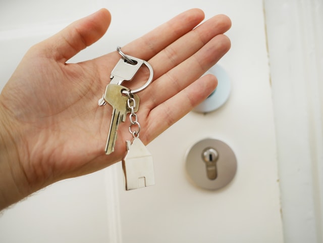 Image fiches-pratiques/immobilier-patrimoine/compromis-vente-fonds-de-commerce-avocat/