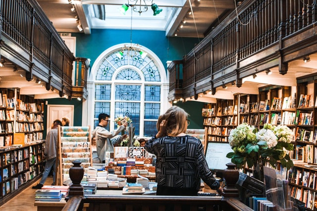 Image fiches-pratiques/actualites/librairies-commerces-essentiels/