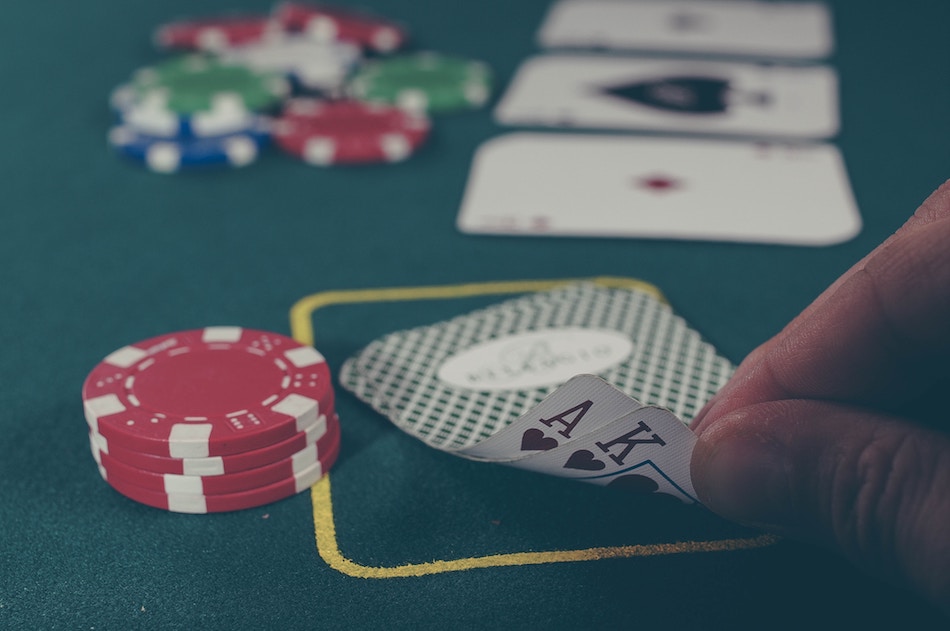 Image fiches-pratiques/chroniques-juridiques/joueurs-de-poker-face-au-fisc/